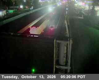 164 - NB 99 S/O Mariposa Rd