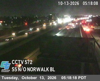 I-5 : (572) N/O Norwalk Blvd