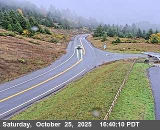 SR-299 : Berry Summit Vista Point - Looking East (C040)