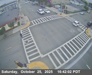 US-101: Eureka / 4th & L (Looking North)