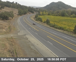 US-101: S of Hopland - Looking South