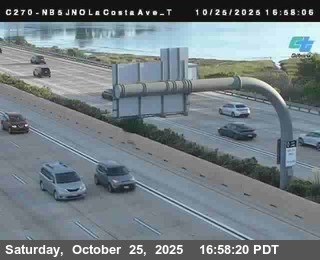 (C270) I-5 : NB Just North of La Costa Ave Top
