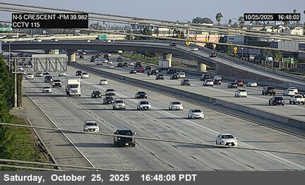 I-5 : (115) Crescent