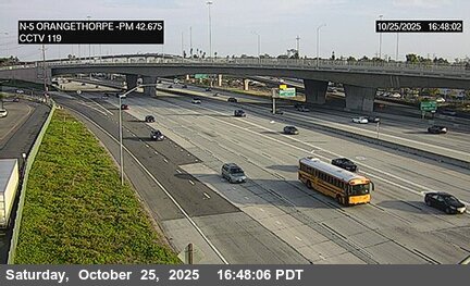 I-5 : (119) North of Orangethorpe Boulevard