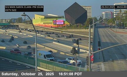 I-5 : (522) Main & Santa Carla