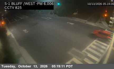 SR-1 : (825) SB PCH at Bluff Dr/West St