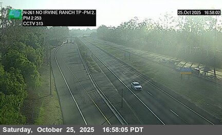 SR-261 : (313) 370 Meters North of Irvine Boulevard Northbound Toll Plaza