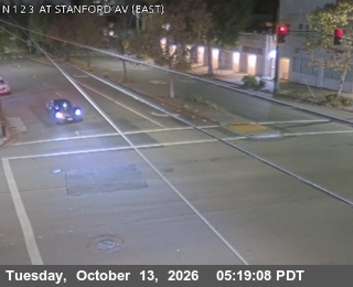 T263E -- SR-123 : AT STANFORD AV Looking East