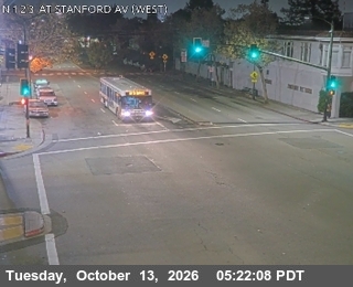 T263W -- SR-123 : AT STANFORD AV Looking West