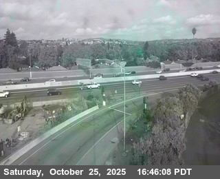 TVA74 -- I-880 : AT HESPERIAN BL OR