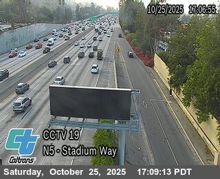 I-5 : (19) Stadium Way