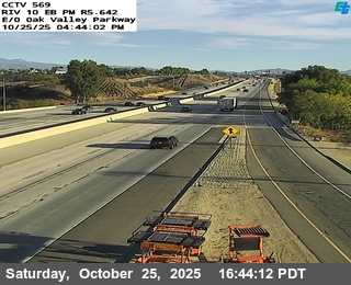 I-10 : (569) E/O Oak Valley Parkway