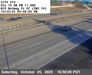 I-15 : (313) North of Nutmeg Street Overcross