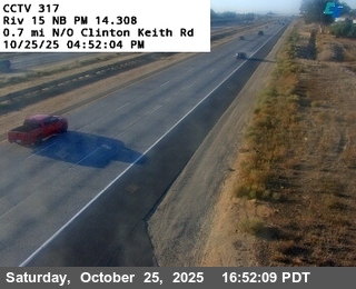 I-15 : (317) 0.7 miles North of Clinton Keith