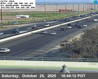 I-215 : (253) Redlands Avenue